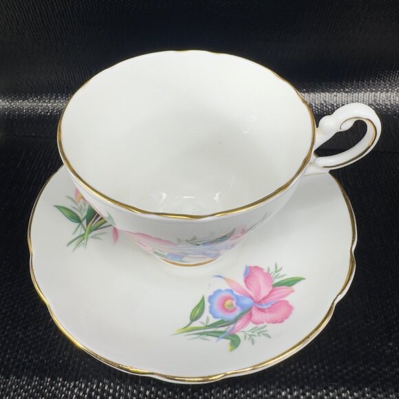 Vintage Regency Teacup Saucer Set Pink Blue Flowers Pattern Bone China England - Picture 11 of 11